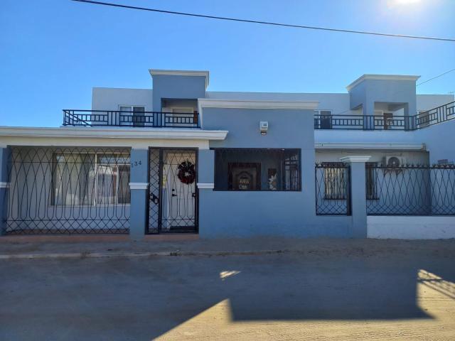 Casa en renta por mes con alberca en Puerto pe?asco 4 recamaras