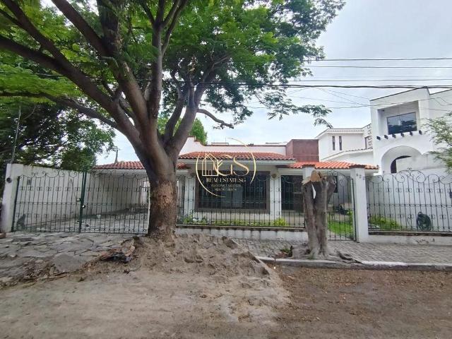 CASA EN RENTA PRADERAS DE LA HACIENDA CELAYA