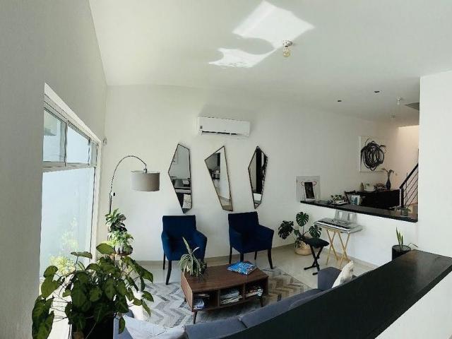 Casa en renta Privada Colina Nueva, Colinas Del Valle, Monterrey, Nuevo León, 66214, México