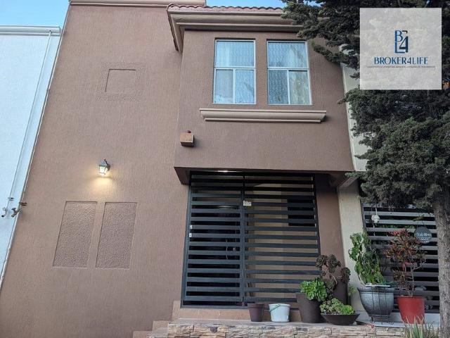 Casa en renta Privada Colinas De Las Aves, Colinas De Chapultepec, Tijuana, Municipio De Tijuana, Baja California, 22035, México