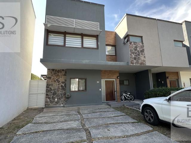 Casa en renta Privada Arboledas, Santiago De Querétaro, Municipio De Querétaro