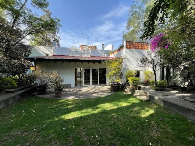 Casa en renta Privada De Cedros, Colonia San Ángel Inn, San Ángel, Ciudad De México, Álvaro Obregón, Ciudad De México, 01060, México