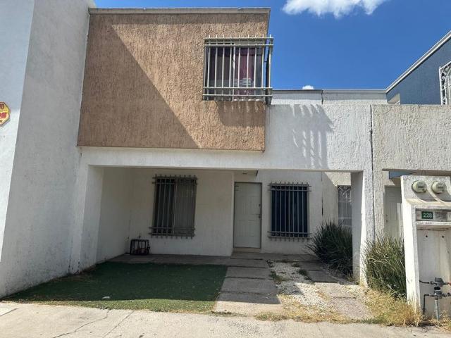 Casa en renta Privada De Las Cumbres, Colonia Estrella De Oriente, San Luis Potosí, Municipio De San Luis Potosí, San Luis Potosí, 78396, México