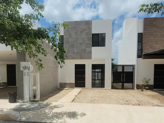 CASA EN RENTA PRIVADA ESMERALDA