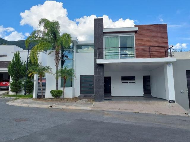 Casa en renta Privada Hacienda Las Palmas, Las Misiones, Monterrey, Nuevo León, 64990, Mex