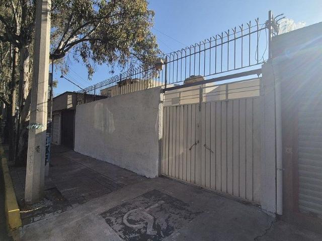 Casa en renta Privada José Santos Chocano, Progreso, Toluca De Lerdo, Toluca, México, 50150, Mex