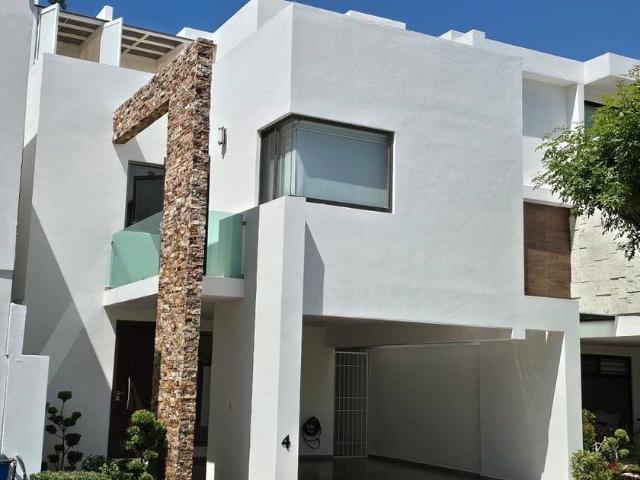 Casa en renta Privada Monterrey, Parque Nuevo León, Lomas De Angelópolis, Santa Clara Ocoyucan, Ocoyucan, Puebla, 72193, México