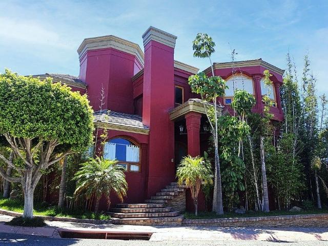 Casa en RENTA, Privada Santa Norma Fracc. Hacienda Agua Caliente, Tijuana