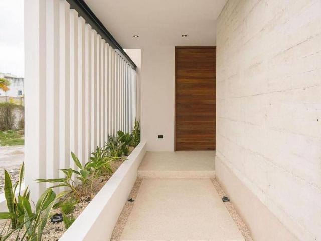 Casa en renta Privada Sebastián Calderón 7, Bivalbo, Ciudad Del Carmen, Carmen, Campeche, 24157, Mex