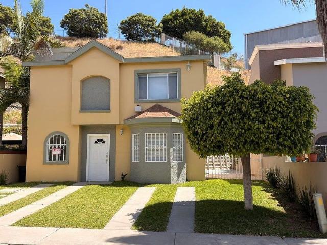 Casa en renta Privada Pacífico, Leandro Valle, Las Flores, Tijuana, Baja California, 22643, Mex
