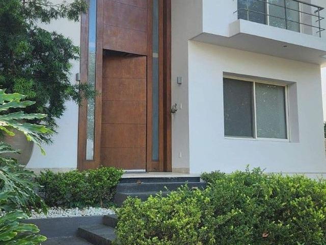 Casa en renta Privada Paseo Del Arroyo 220, Las Lomas Golf Habitat, Zapopan, Jalisco, 45136, Mex
