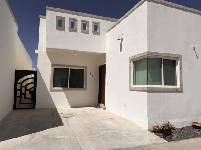 Casa en renta Privada Playa Candelero, La Paz, Baja California Sur, 23085, Mex
