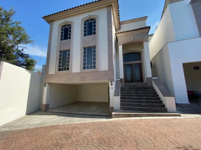 Casa en renta Privada Privanza Burdeos, Las Privanzas, San Pedro Garza García, Nuevo León, 64750, México