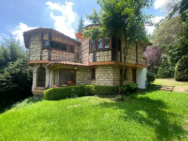 Casa en renta Privada Tercera Cuapanco, Colonia Santa Rosa Xochiac, Santa Rosa Xochiac, Álvaro Obregón, Ciudad De México, 01830, México