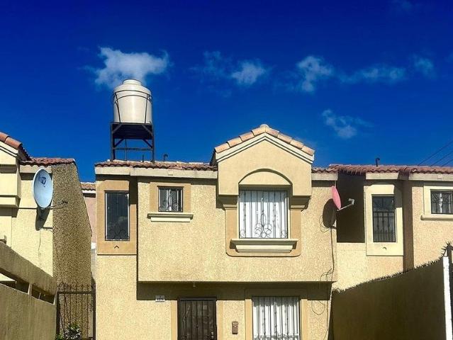 Casa en renta Privada Tulum, Santa Fé 3, Pórticos De San Antonio, Tijuana, Baja California, 22664, Mex