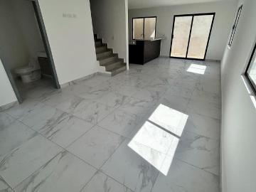 CASA EN RENTA PRIVADA VICTORIA