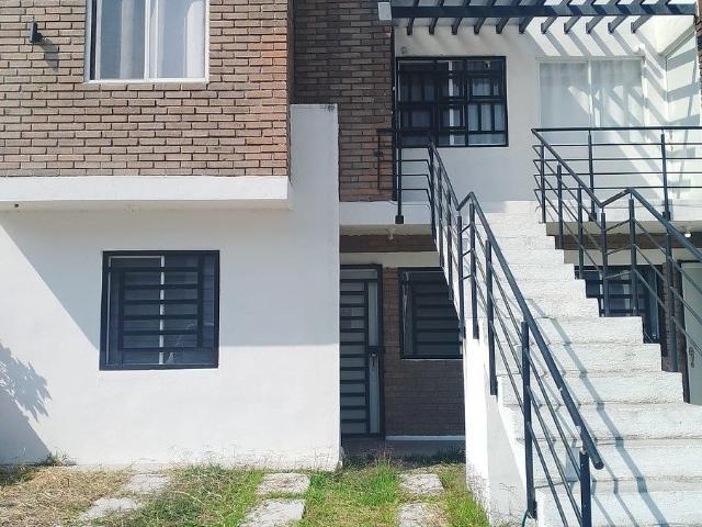 CASA EN RENTA – PRIVADAS EL TRÉBOL