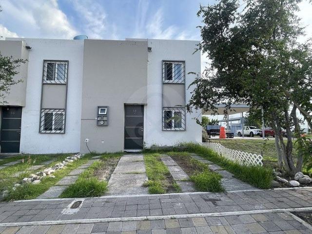 Casa en renta Quintas De La Hacienda, Delegación Félix Osores, Municipio De Querétaro, Querétaro, 76230, México