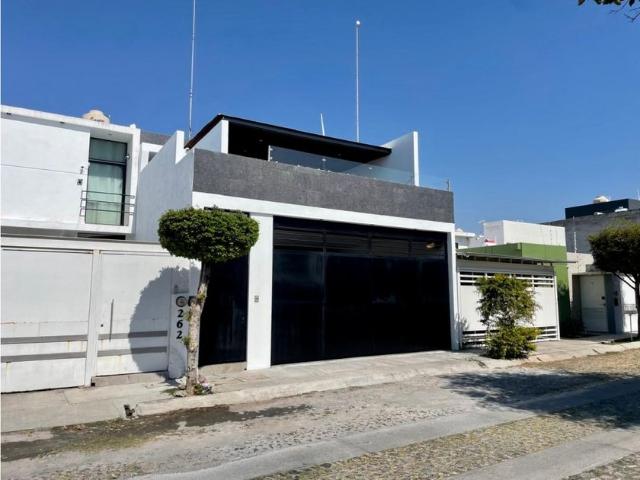 Casa en renta Real Santa Bárbara, Municipio De Colima
