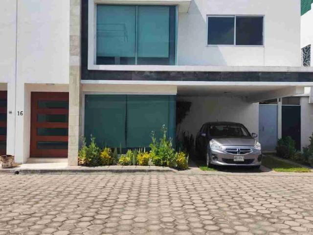 Casa en renta Residencial Balam, Prolongación 4 Oriente, Santiago Xicotenco, Cholula, Puebla, México