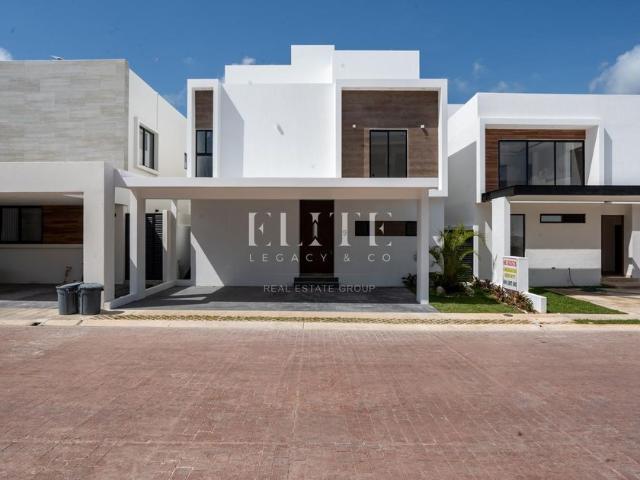 Casa en renta Residencial Cumbres, Cancún