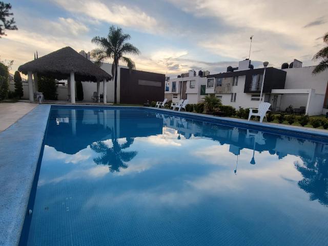 Casa en Renta – Residencial Floripa, San Francisco Ocotlán, Coronango