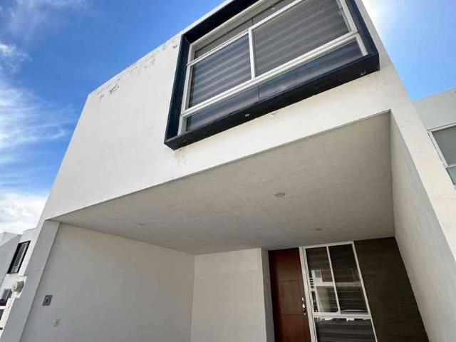 Casa en renta Residencial La Aurora I, Avenida Polaris, Aguascalientes, México