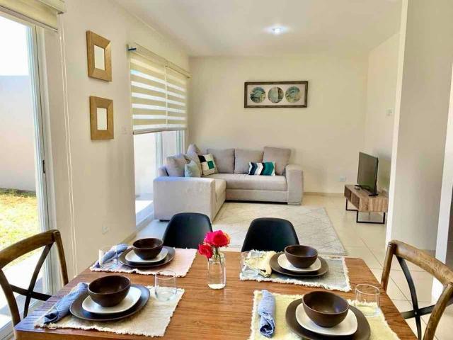 Casa en renta Residencial La Cantera, Boulevard San Antonio, La Cantera, San Luis Potosí, México