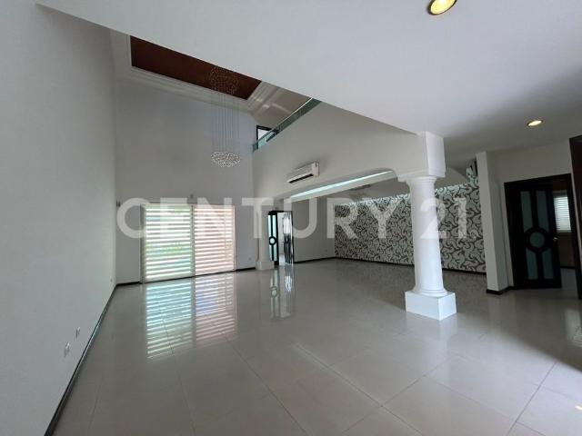 CASA EN RENTA, RESIDENCIAL LAS HADAS, ZONA COUNTRY VILLAHERMOSA, TABASCO