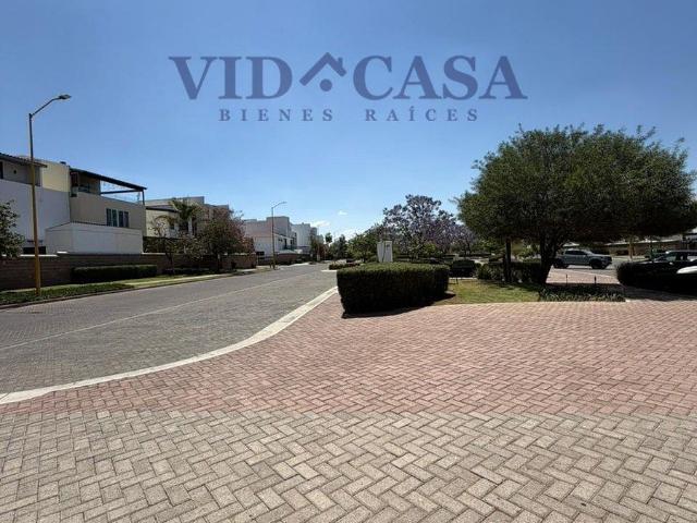 Casa en renta Residencial las Plazas