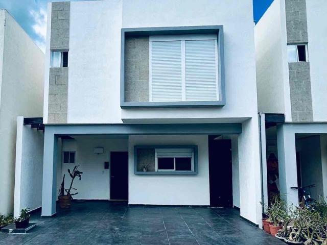 Casa en renta Residencial Los Olivos 3, Playa Del Carmen, Quintana Roo, México