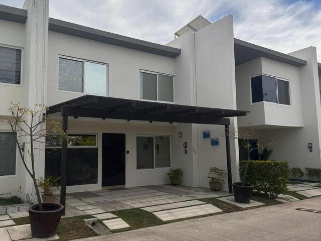 CASA EN RENTA RESIDENCIAL PRIMAVERA PUERTO VALLARTA