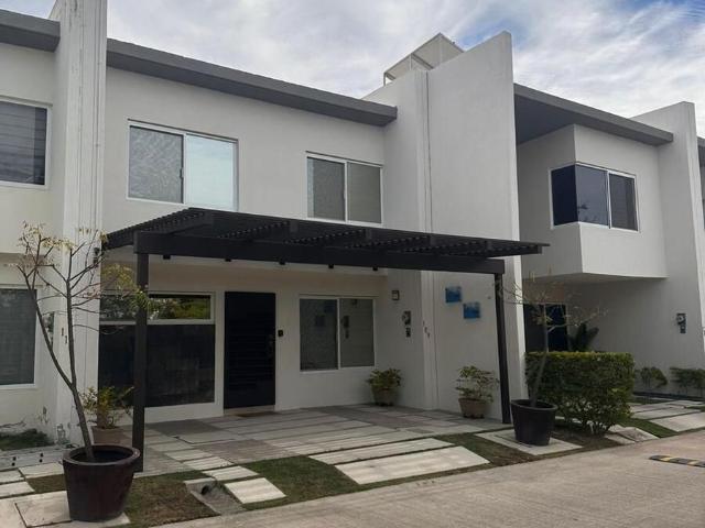 CASA EN RENTA RESIDENCIAL PRIMAVERA PUERTO VALLARTA