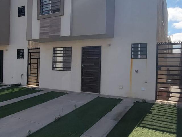 Casa en renta Residencial Viñas Del Mar, Blvrd Gral Rodolfo Sánchez Taboada, Santafe, Tijuana, Baja California, México