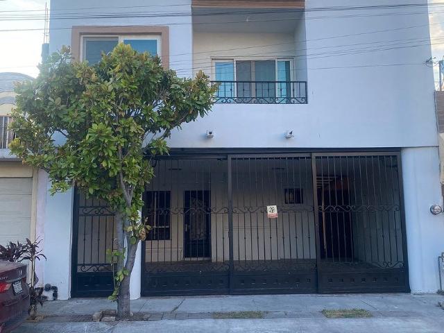 CASA EN RENTA RESIDENCIL LAS PUENTES