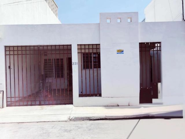 Casa en renta Río Guayalejo, Mitras Norte, Monterrey, Nuevo León, México