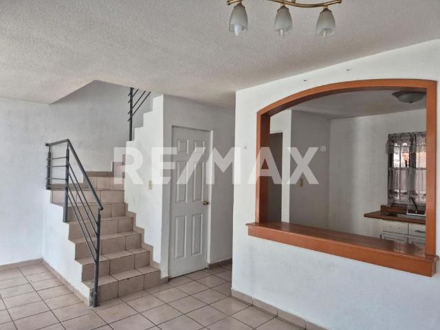 Casa en renta Rincón de los Arcos