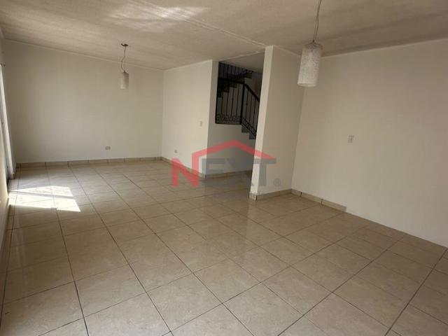Casa en Renta Rincón de Sayavedra Frente a Área Verde