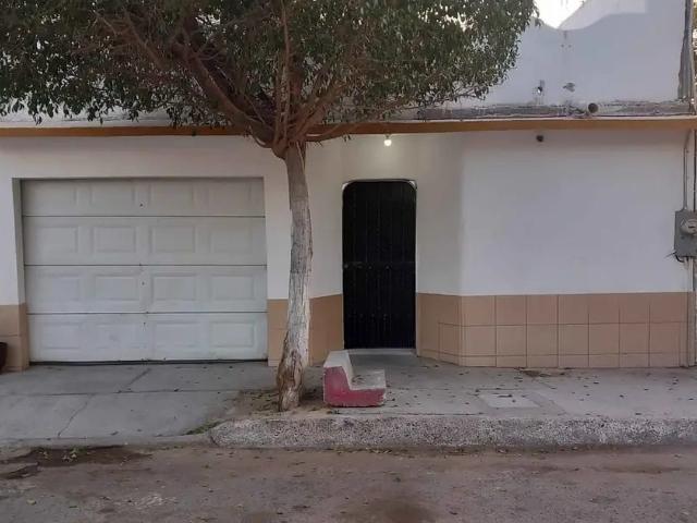 CASA EN RENTA SUPER UBICACION