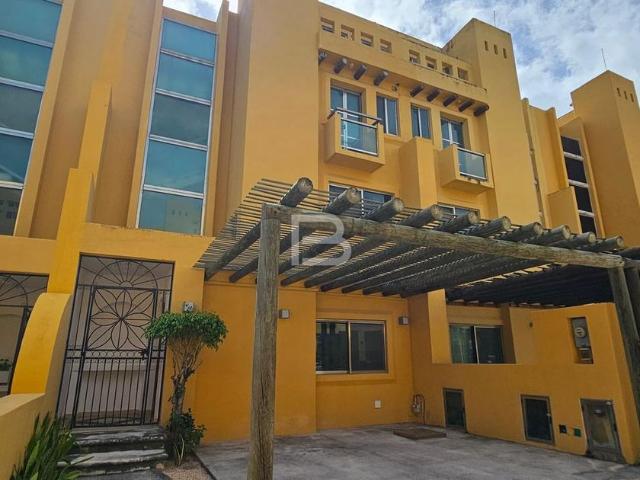 Casa en renta Supermanzana 18, Cancún