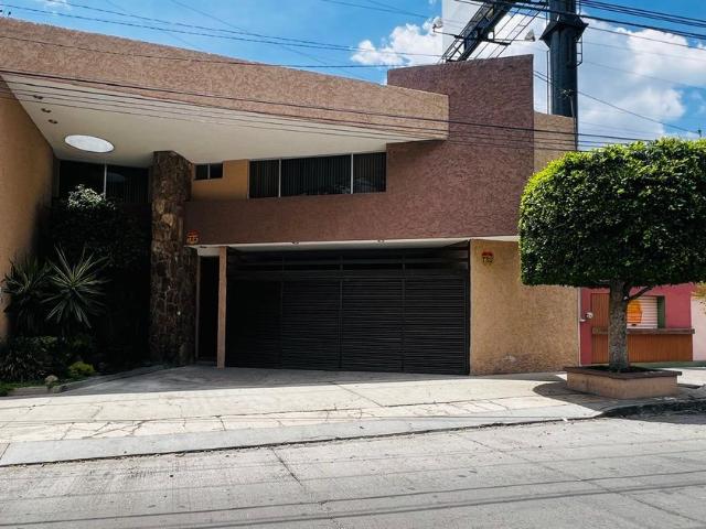 Casa en renta Salvador Nava Martínez 159, Loma Alta, San Luis Potosí, México