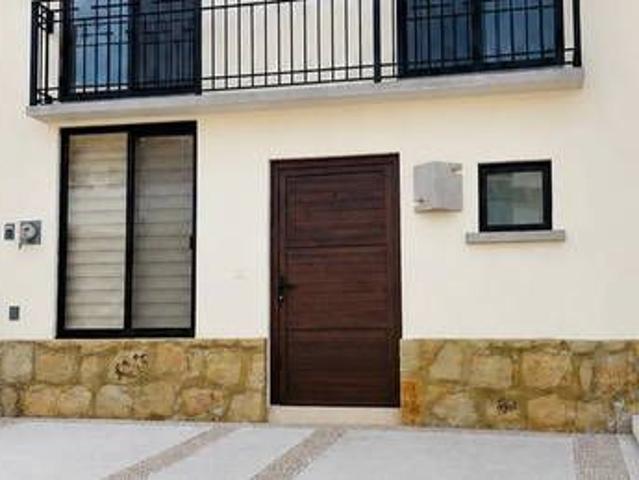 Casa En Renta Samaré Zibatá, 3 Recámaras Y Alberca
