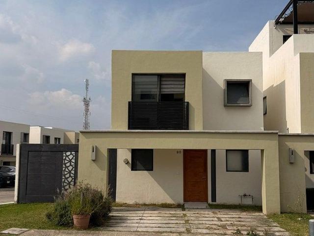 Casa en renta San Agustín, Tlajomulco De Zúñiga, Región Centro, Jalisco, 45646, México