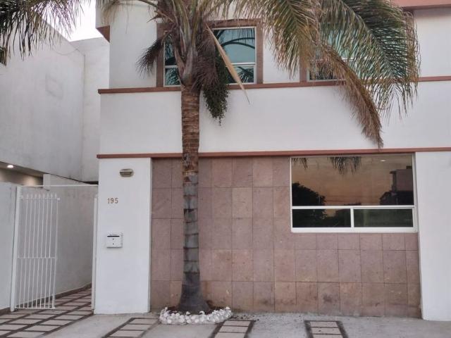 Casa en renta San Antonio De Ayala, Irapuato, Guanajuato, México
