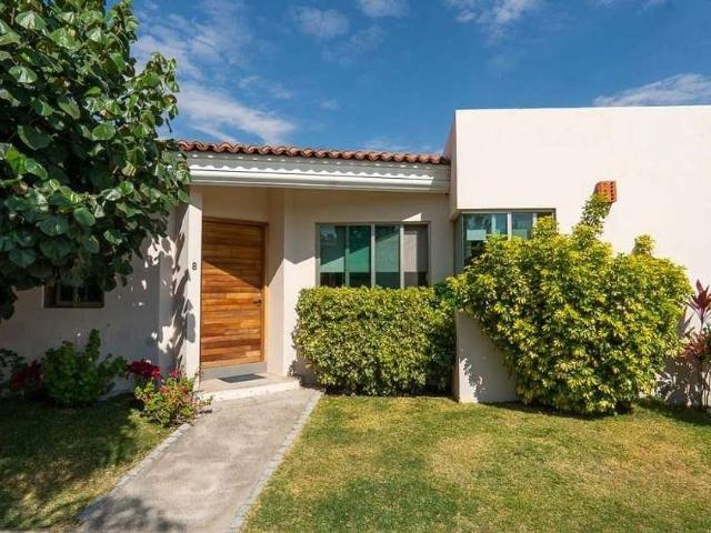 Casa en renta San Antonio Tlayacapan, Chapala, Región Ciénega, Jalisco, 45915, México