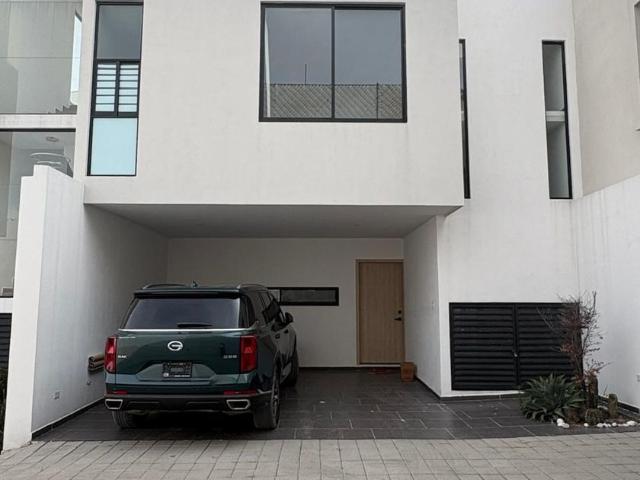 Casa en renta San Bernardino Tlaxcalancingo, San Andrés Cholula