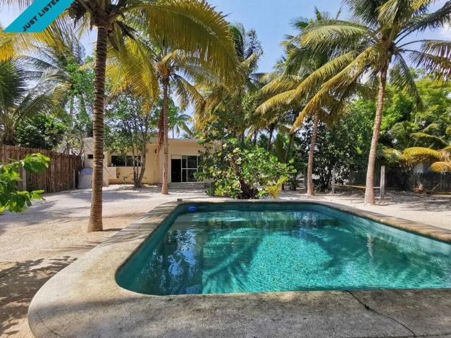 Casa en renta San Crisanto, Sinanché