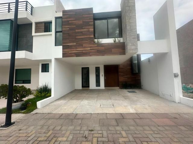 Casa en renta San Juan Cuautlancingo Centro, Cuautlancingo
