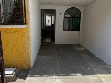 Calle R De Los Duraznos, Res Camichines, Guadalajara Jalisco, Jalisco