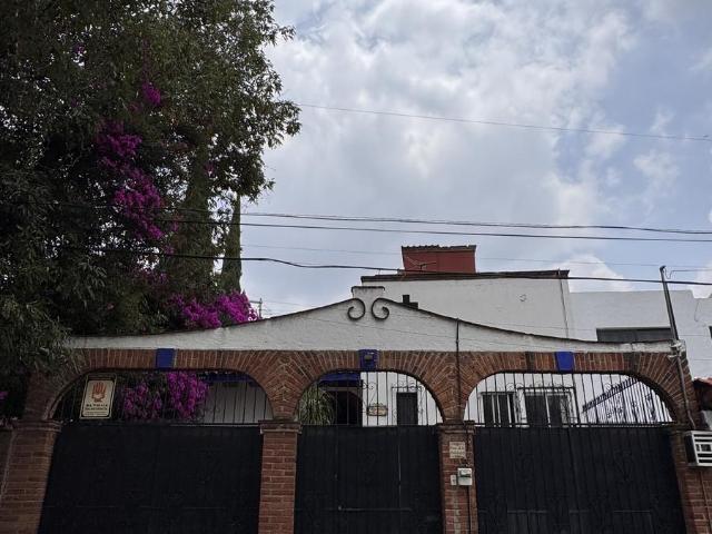 CASA EN RENTA SANTA CRUZ DEL MONTE